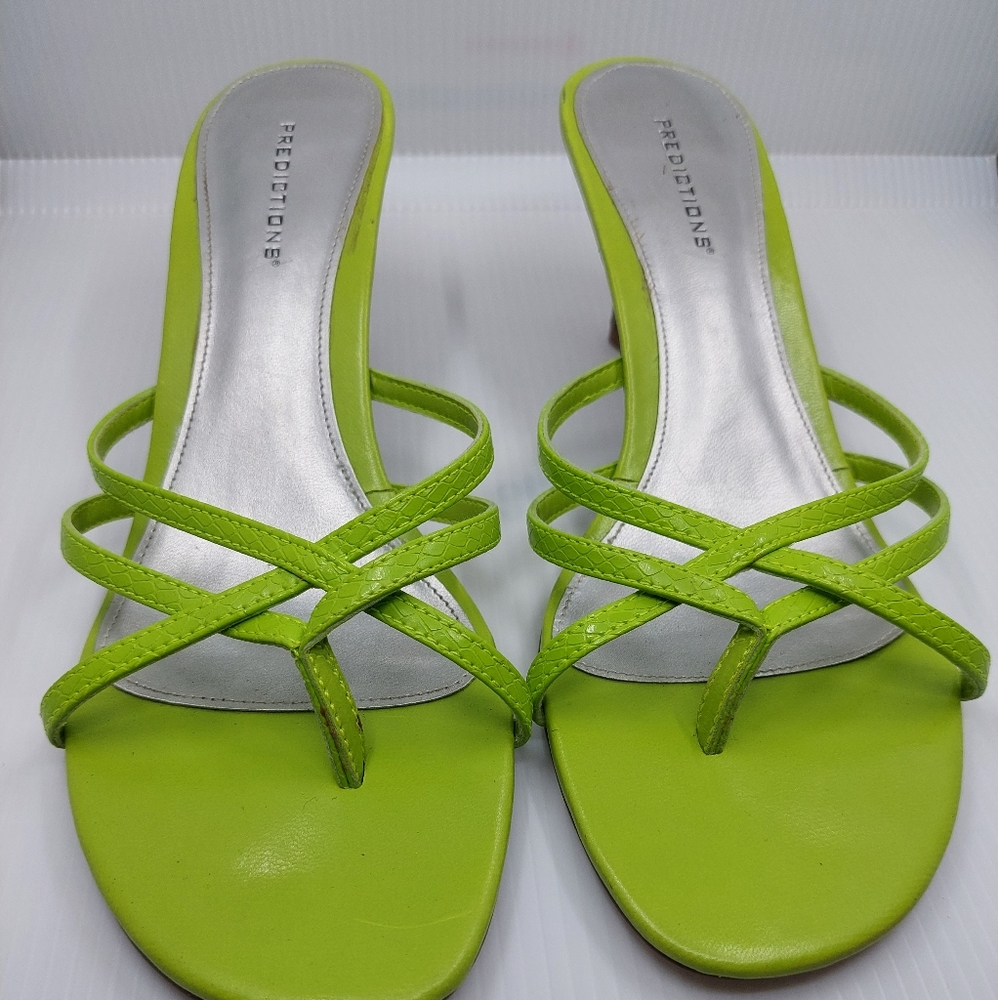 Predictions Sandals